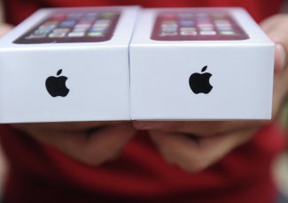 Число предзаказов на новые модели iPhone за первые 24 часа превысило 4 млн штук