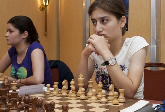 Азербайджанская шахматистка идет пятой на чемпионате мира