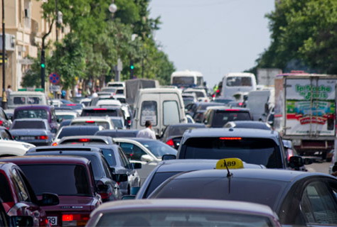 На южном въезде в Баку сложилась тяжелая дорожная ситуация - ФОТО - ОБНОВЛЕНО