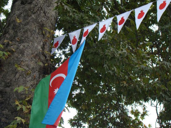 Праздник граната в Азербайджане
