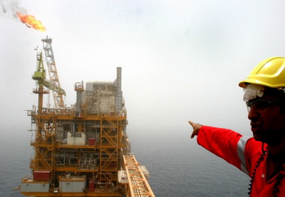 Мировые цены на нефть резко снижаются в ожидании действий ОПЕК