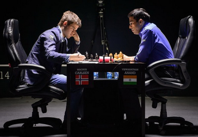 Ананд и Карлсен сыграли вничью 8-ю партию матча за звание чемпиона мира в Сочи