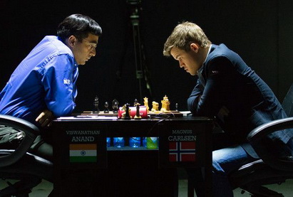Карлсен обыграл Ананда в 11-й партии и защитил титул шахматного чемпиона мира