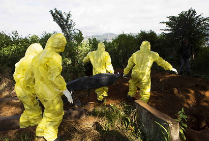 ВОЗ: число погибших от Эболы приближается к 6 тыс.