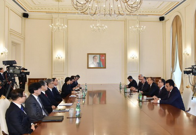 Ильхам Алиев принял премьер-министра Республики Корея - ФОТО