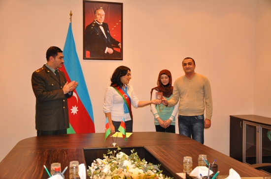 В Баку в следственном изоляторе состоялась церемония бракосочетания – ФОТО