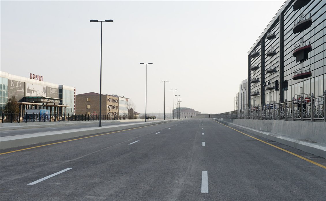 Полностью открыт для движения самый протяженный проспект Баку