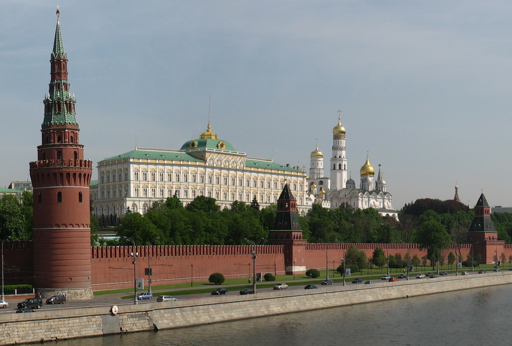 В Москве проходит IX Форум научной и творческой интеллигенции стран СНГ