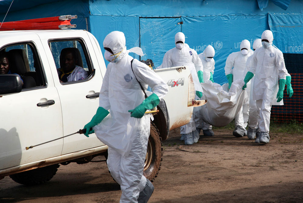 Лихорадка Эбола может передаваться половым путем