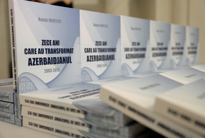 Состоялась презентация книги Рамиза Мехтиева «Десять лет, изменившие Азербайджан (2003-2013)» в переводе на румынский язык - ФОТО