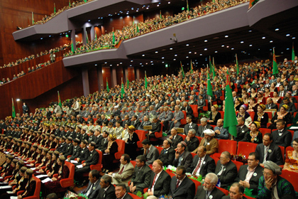 Парламент Туркмении принял закон о правовом регулировании развития интернета