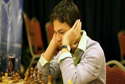 Ниджат Абасов обыграл Рауфа Мамедова и поднялся на 12-е место на турнире в ОАЭ
