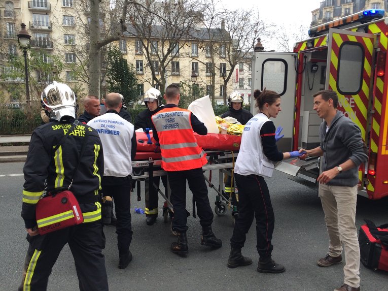 СМИ: МВД Франции не подтвердило задержание напавших на Charlie Hebdo - ФОТО - ВИДЕО - ОБНОВЛЕНО