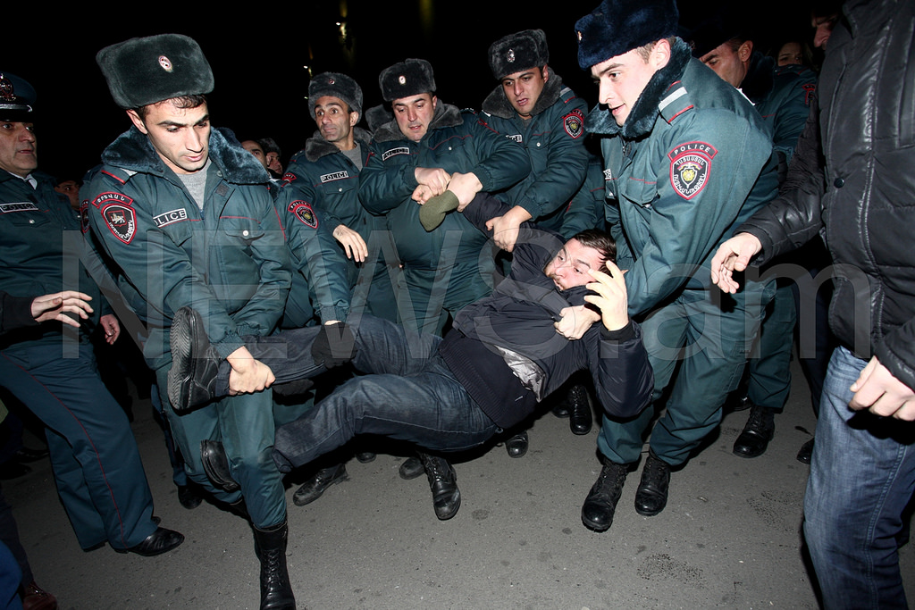 В Армении прошли антироссийские акции – ФОТО - ВИДЕО