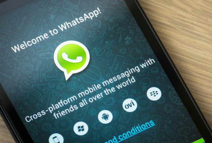 Пользователи WhatsApp в Азербайджане жалуются на блокировку аккаунтов - ФОТО