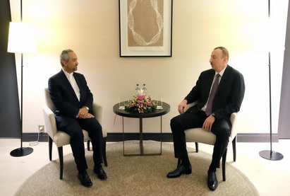 Ильхам Алиев встретился в Давосе с руководителем Администрации Президента Ирана