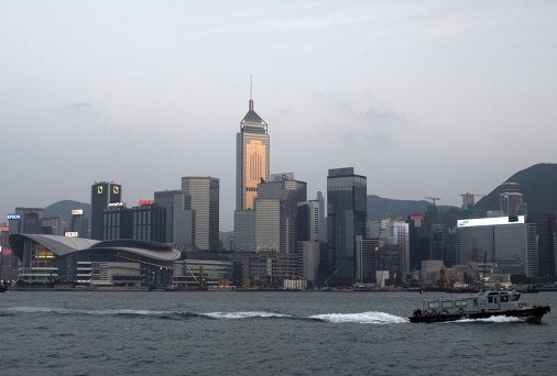 Двенадцатилетняя девочка в Гонконге за 120 секунд украла колье