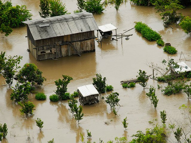 Более 110 человек стали жертвами наводнения в Мозамбике