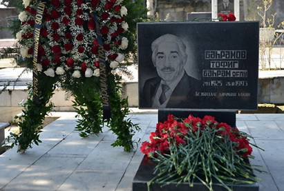 В Баку состоялись мероприятия, посвященные 90-летию Тофика Бахрамова – ФОТО - ВИДЕО
