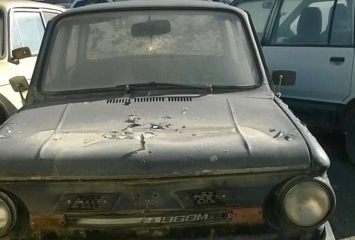 В Баку обнаружен автомобиль, простоявший на штрафстоянке 10 лет – ФОТО