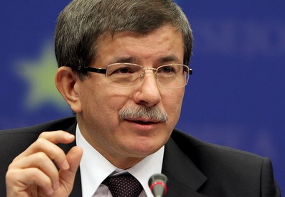 Ахмет Давутоглу назвал условие открытия турецко-армянской границы