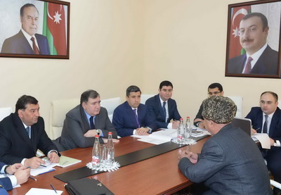 Министр налогов Азербайджана провел прием граждан в Гаджигабуле - ФОТО