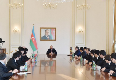 Ильхам Алиев: «Спорт занимает очень важное место в государственной политике» - ФОТО