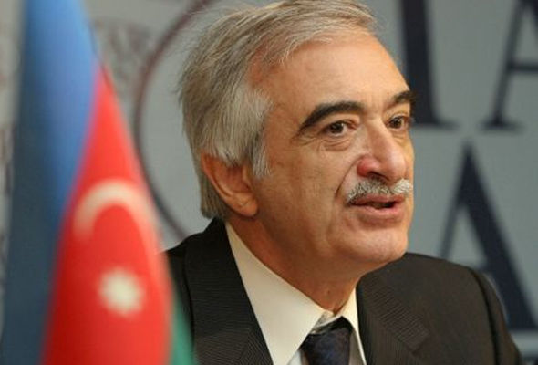 Полад Бюльбюльоглу: «Было бы справедливо присвоить Баку звание Города-героя»