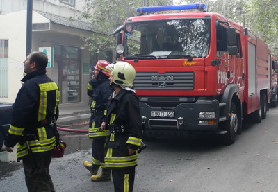 В Баку в частном доме произошел пожар