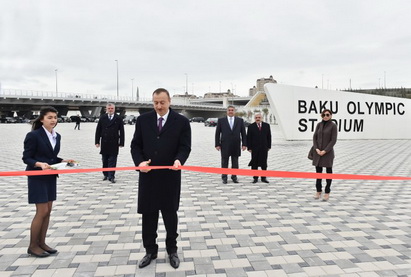 Ильхам Алиев принял участие в открытии Бакинского Олимпийского стадиона - ФОТО