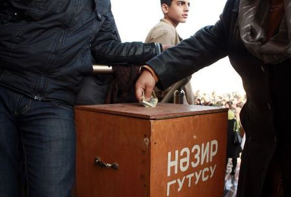 В Азербайджане ограбили ящик для пожертвований