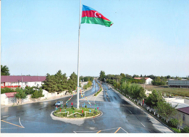 В Азербайджане уволен замглавы ИВ одного из районов, сын которого устроил пьяный дебош