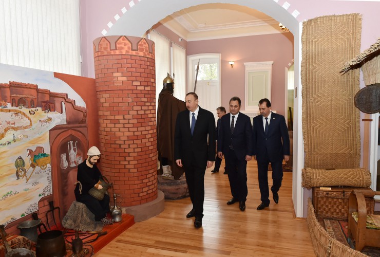 Президент Ильхам Алиев посетил Лянкяранский историко-краеведческий музей - ФОТО