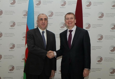 Латвия выступает за мирное урегулирование карабахского конфликта на основе территориальной целостности