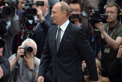 Западные СМИ о «прямой линии» Путина: человек, который решает проблемы