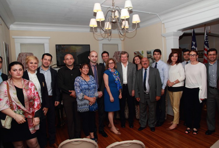 Джеймс Уорлик встретился с представителями азербайджанской и армянской общин Хьюстона - ФОТО