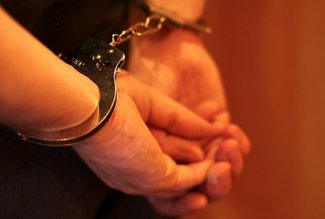В Сумгайыте задержана подозреваемая в сексуальной эксплуатации женщин