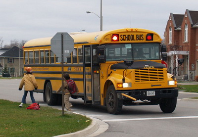 В США педофил угнал школьный автобус в попытке украсть детей
