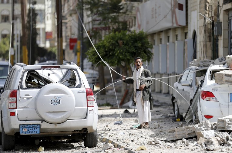 Более 15 человек стали жертвами уличных боев в йеменском городе Таизе