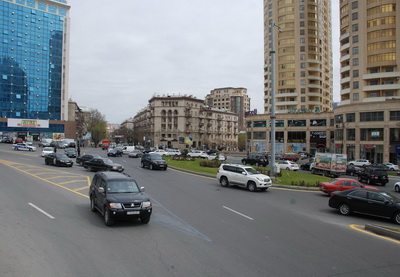 Изменено движение транспорта на одном из автомобильных кругов Баку - ФОТО - СХЕМА