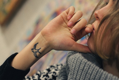 В Apple подтвердили, что татуировки могут нарушить работу часов