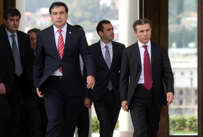 Саакашвили обвинил команду Бидзины Иванишвили в срыве проекта SOCAR, который мог бы помочь тысячам семей в Грузии