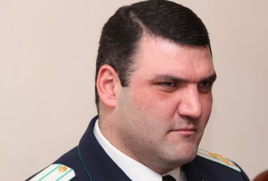 Генпрокурор Армении в обличье католикоса