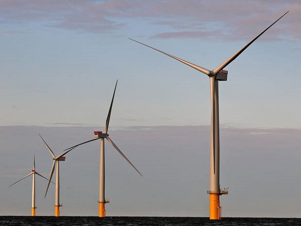 В Азербайджане введена в строй первая турбина ветряного парка «Ени Яшма»