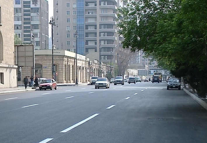 Запрет на въезд в Баку автомобилей из районов на 40% снизил нагрузку на столичные дороги