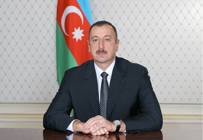Президент Ильхам Алиев подписал распоряжение о награждении военнослужащих и гражданских работников ВС АР