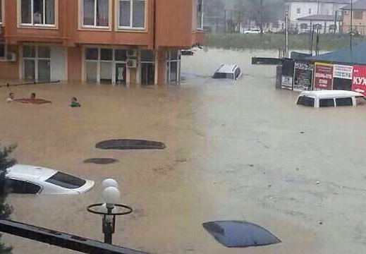 Катастрофическое наводнение в Сочи и Адлере вызвало масштабные разрушения - ФОТО - ВИДЕО