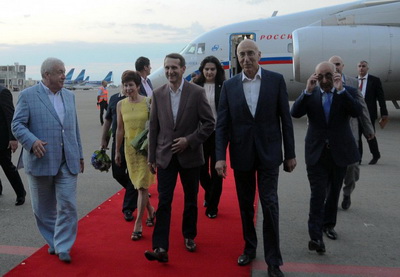 Председатель Государственной думы России Сергей Нарышкин находится с визитом в Азербайджане