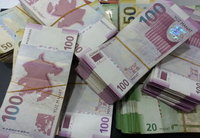 Официальный курс на 30 июня: манат вырос по отношению к доллару и рублю, евро отыграл вчерашнее падение