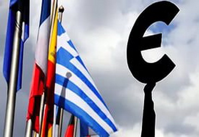 Еврогруппа отказалась продлить программу помощи Греции